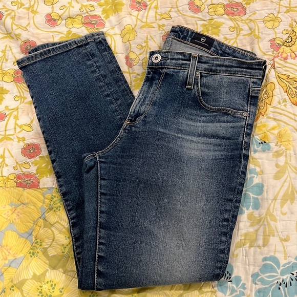 π HOST PICK! π AG Prima Crop Cigarette Crop Jeans, size 27 - Picture 2 of 8